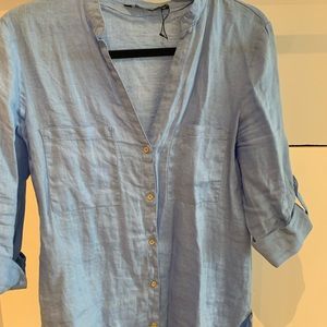 Linen Zara shirt. Size M. Fits small
